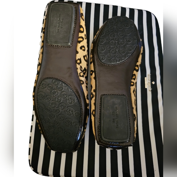 EUC | GORGEOUS | Michael by Michael Kors | Lovely | Haircalf Flats | Size: 7.5M - Picture 6 of 13